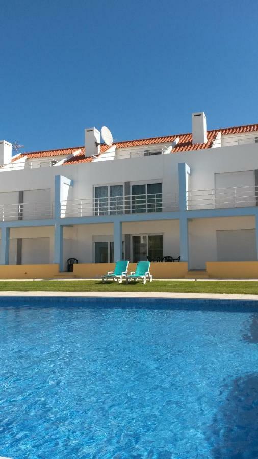 Townhous Praia Da Areia Branca Praia da Lourinhã Exteriér fotografie